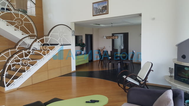 Луксозна къща в с. Стамболийски, община Хасково, село Стамболийски | Къщи / Вили - снимка 6