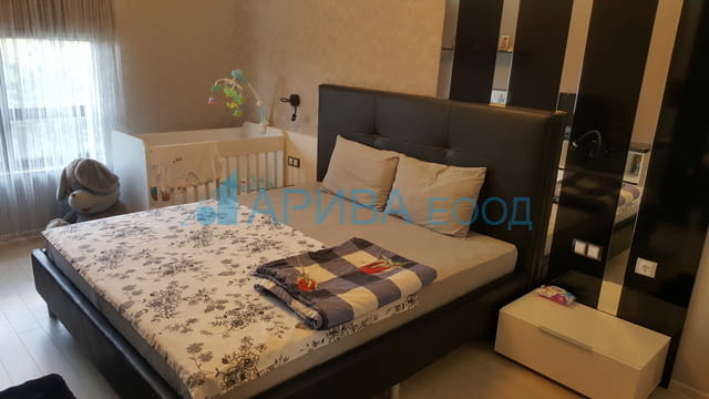 Луксозна къща в с. Стамболийски, община Хасково, село Стамболийски | Къщи / Вили - снимка 10