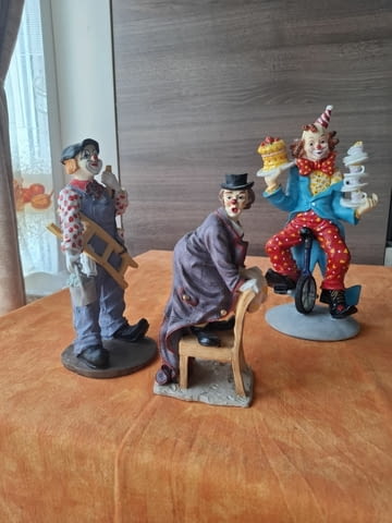 Клоуни изработени от полирезин - град Варна | Други - снимка 1