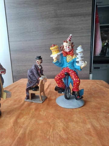 Клоуни изработени от полирезин - град Варна | Други - снимка 2