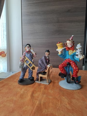 Клоуни изработени от полирезин - град Варна | Други - снимка 4