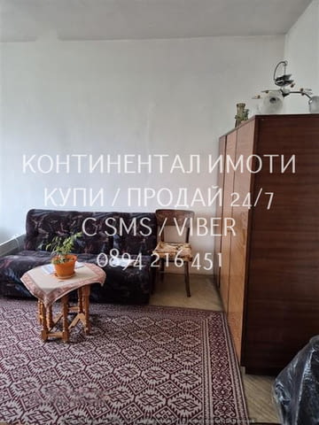 Кодкд 63054. Тристаен стандартен панел 80м2, състоящ се от две спални (едната преходна), хол, отделн - снимка 5