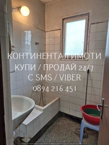 Кодкд 63054. Тристаен стандартен панел 80м2, състоящ се от две спални (едната преходна), хол, отделн - снимка 8
