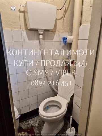 Кодкд 63054. Тристаен стандартен панел 80м2, състоящ се от две спални (едната преходна), хол, отделн - снимка 9