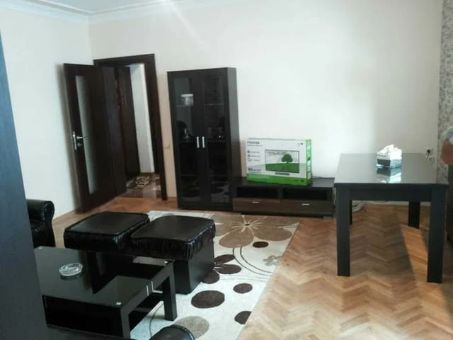 3-стаен обзаведен Кършияка 76 м2, Тухла, С преход - град Пловдив | Апартаменти - снимка 1