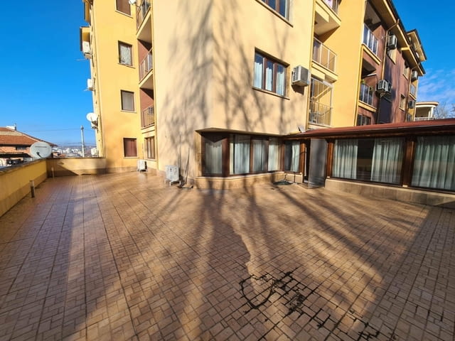 Тристаен апартамент в кв. Воеводски, гр. Хасково, град Хасково | Апартаменти - снимка 2