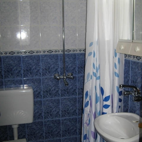 Квартири за почиващи и персонал в Равда Друго, Интернет, Климатик, Паркинг, Кабелна телевизия - село Равда | Почивка на Море - снимка 6