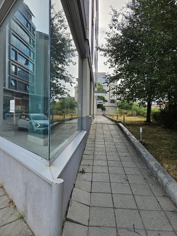 Продава ъглов магазин 240 кв.м. с лице на бул. България., град София | Магазини - снимка 5