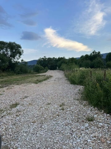 Парцели в регулация на Брега на язовир Батака местност Цигов чарк с ток и вода - снимка 11