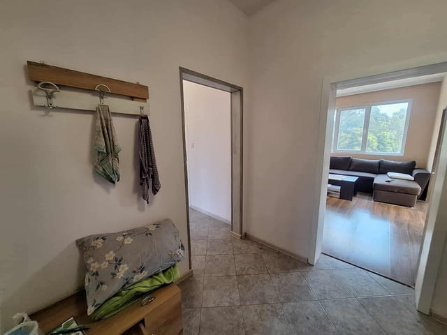 Давам под наем просторен чисто ново обзаведен монолитен етаж от кооперация във Въстанически-с 2спалн - снимка 4