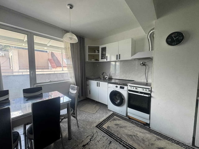 Давам под наем тристаен апартамент в центъра на Пловдив, град Пловдив | Апартаменти - снимка 3