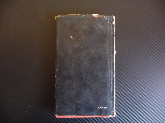 Париж: Неизменният ден Тодор Генов Илия Бешков рисунки роман хроника илюстрации - снимка 3