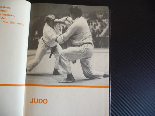 Judo Джудо много картинки с различни позиции бойно изкуство хватки мятане - снимка 2