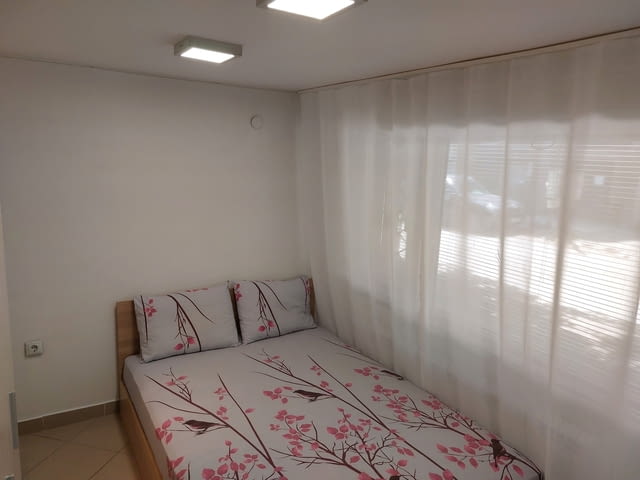 Двустаен, до 4 човека, Струмско/60 евро/нощувка, град Благоевград | Стаи под Наем - снимка 4