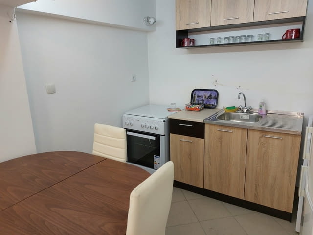 Двустаен, до 4 човека, Струмско/60 евро/нощувка, град Благоевград | Стаи под Наем - снимка 7