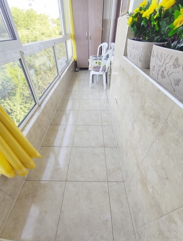 Първа линия за нощувки, двустаен апартамент + отделна кухня ”Плаж 2”, ж.к. Лазур, Бургас, под наем - снимка 11