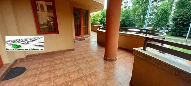 Тристаен апартамент Кършияка с Гараж 3-стаен, 135 м2, Тухла - град Пловдив | Апартаменти - снимка 10