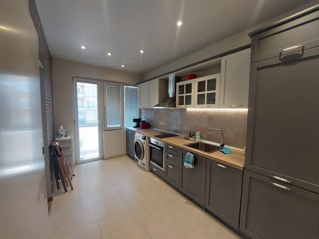 НДК, двустаен, луксозен, 950 евро 2-стаен, 62 м2, Тухла - град София | Апартаменти - снимка 1