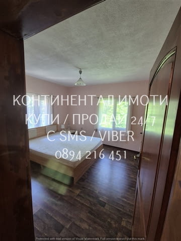 Кодл 63060. Триетажна тухлена вила близнак 200м2 със самостоятелен обособен двор 350м2 /дворът е ден - снимка 4