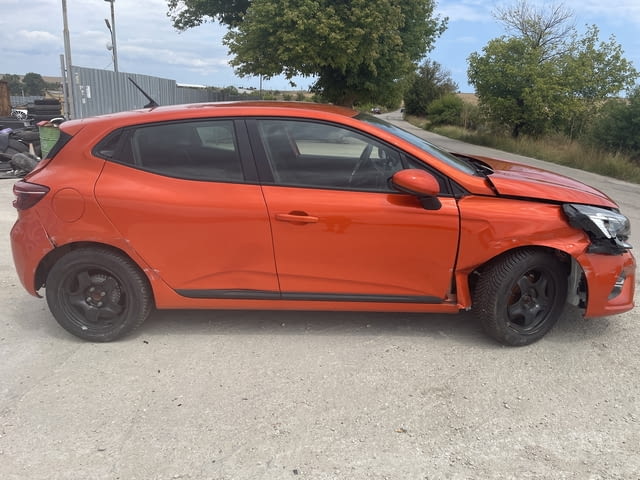 Renault Clio 5 1.0 SCe, двигател B4D419, 67 кс., 5ск., 26 000 km, 2022г., euro 6D, Рено Клио 5 1.0 S - снимка 4