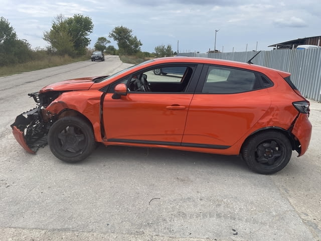 Renault Clio 5 1.0 SCe, двигател B4D419, 67 кс., 5ск., 26 000 km, 2022г., euro 6D, Рено Клио 5 1.0 S - снимка 5