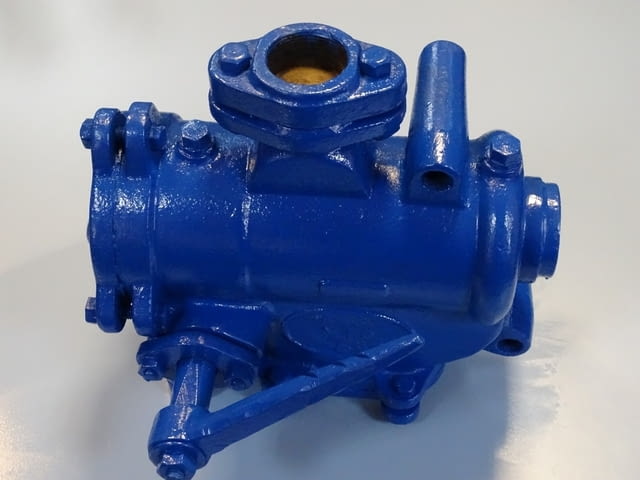 Ръчна бутална двойнодействаща помпа БКФ-4 USSR-1953 130 L/min - снимка 1