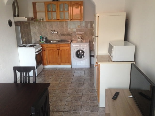 На море в Поморие, Апартамент под наем за нощувки, град Поморие | Почивка на Море - снимка 1