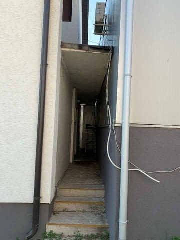 Бизнес сграда и къща, Лазаревац, Белград - град София | Магазини - снимка 4