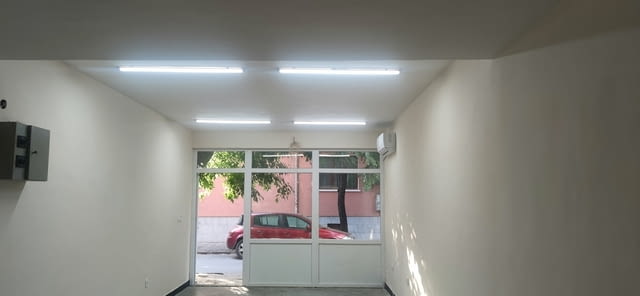 Давам под наем търговско помещение в Кючук Париж Studio, 60 m2, Brick - city of Plovdiv | Offices - снимка 1