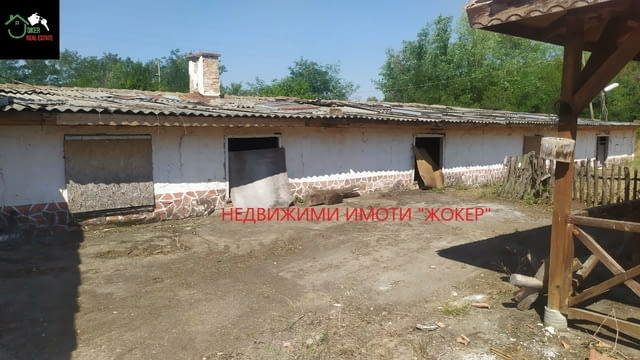 Кравеферма с двуетажна къща 2-етажна, Тухла, 120 м2 - село Родина | Къщи / Вили - снимка 6