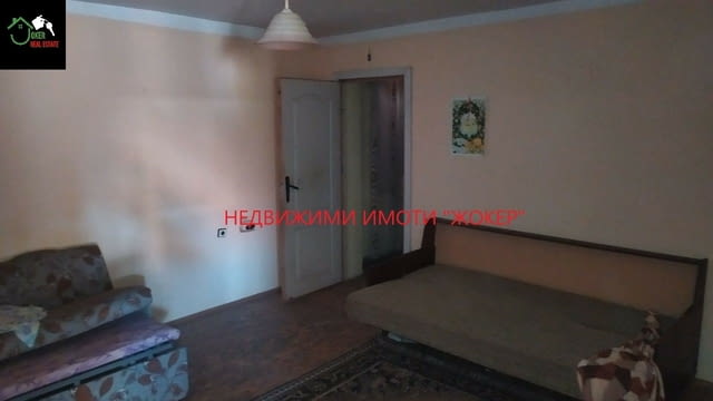 Кравеферма с двуетажна къща 2-етажна, Тухла, 120 м2 - село Родина | Къщи / Вили - снимка 8