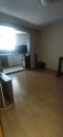 Давам под наем къща в центъра на гр.Пловдив 1-етажна, Тухла, 80 м2 - град Пловдив | Къщи / Вили - снимка 2