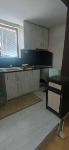 Давам под наем къща в центъра на гр.Пловдив 1-етажна, Тухла, 80 м2 - град Пловдив | Къщи / Вили - снимка 5