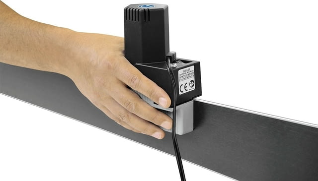 Инструменти за СКИ СЕРВИЗ Пистолет за запълване повреди по базата Менгемета, четки, вакси - снимка 9