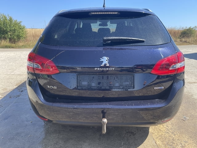Peugeot 308 SW комби (T9), 1.6 BlueHDi, двигател BHZ (DV6FC), (10 JBGY), 120 кс., ск. кутия BVM 6, S - снимка 2