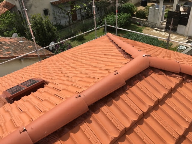 Ремонт на покриви хидроизолация керемиди улуци огради Дренажи Плочки козирки Дървени конструкции - снимка 2
