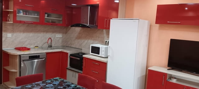 Продава 3стаен, Идеален Център, тухла. ПВЦ-дограма., град Русе | Апартаменти - снимка 2