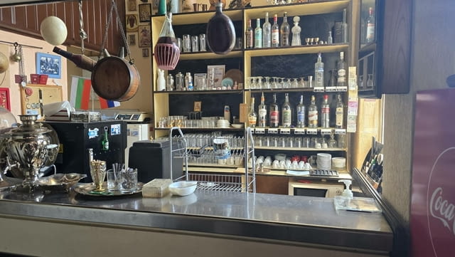 Ресторант за продажба в Смолян, кв. Райково - град Смолян | Заведения - снимка 8