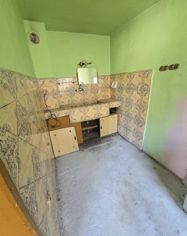 Двуетажна масивна къща с 1/2 дк двор в гр. Смолян, град Смолян | Къщи / Вили - снимка 12