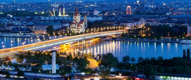 АВСТРИЯ: Изкуство и култура с обслужване на български за 3 нощуи в хотел 3* във Виена - снимка 2