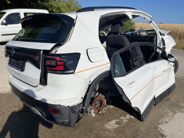 Volkswagen T Cross 1.0 TSI, двигател DLAA, 110 кс., автоматик, 2024 г., 60 000 km, euro 6D, Фолксваг - снимка 3