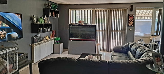 Масивна двуетажна къща в гр. Плевен 2-етажна, Тухла, 307 м2 - град Плевен | Къщи / Вили - снимка 9