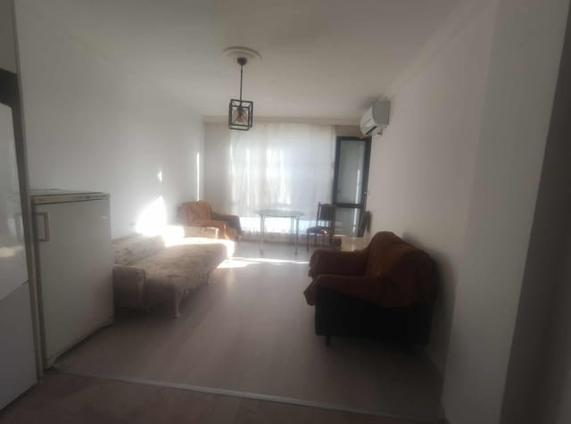 Давам под наем тристаен апартамент в Кючук Париж, град Пловдив | Апартаменти - снимка 1