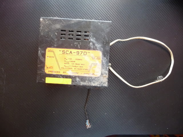 Усилвател за кабелна телевизия програми усилване на сигнала антена кабел - снимка 1