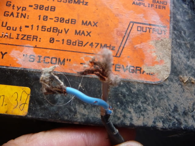 Усилвател за кабелна телевизия програми усилване на сигнала антена кабел - снимка 3