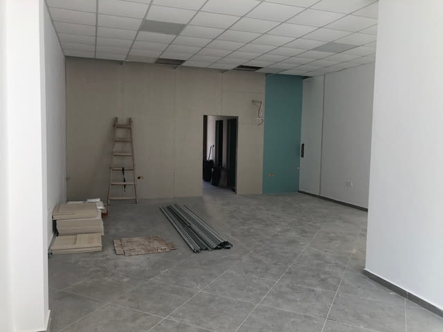 ЖК Тракия нов магазин 106 кв.м. 106 м2 - град Пловдив | Магазини - снимка 3