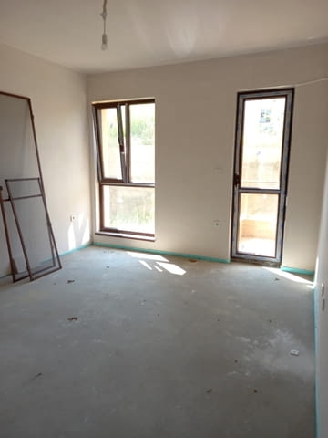 Тристаен апартамент с минерална вода в курорта Минерални бани - снимка 3