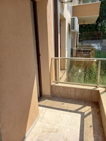 Тристаен апартамент с минерална вода в курорта Минерални бани - снимка 4