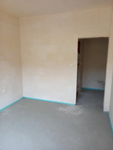 Тристаен апартамент с минерална вода в курорта Минерални бани - снимка 8