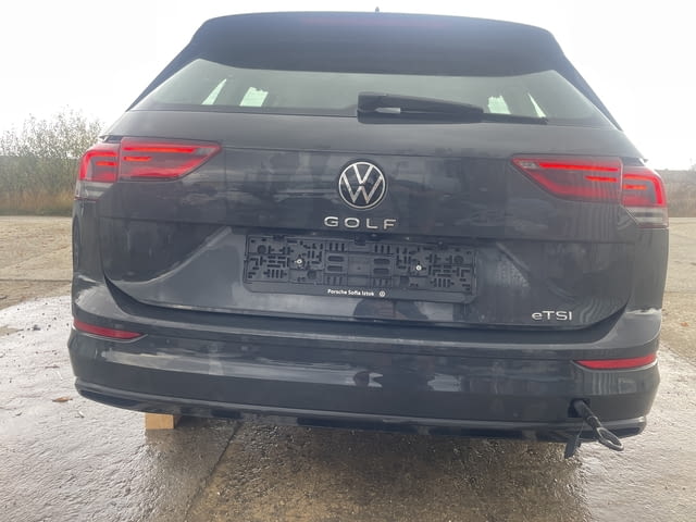 Volkswagen Golf VIII Variant, двигател DFYA, 1.5 eTSI, 150 кс., автоматик, 64 000 km., 2023, euro 6D - снимка 4